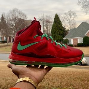 Nike Lebron X Christmas